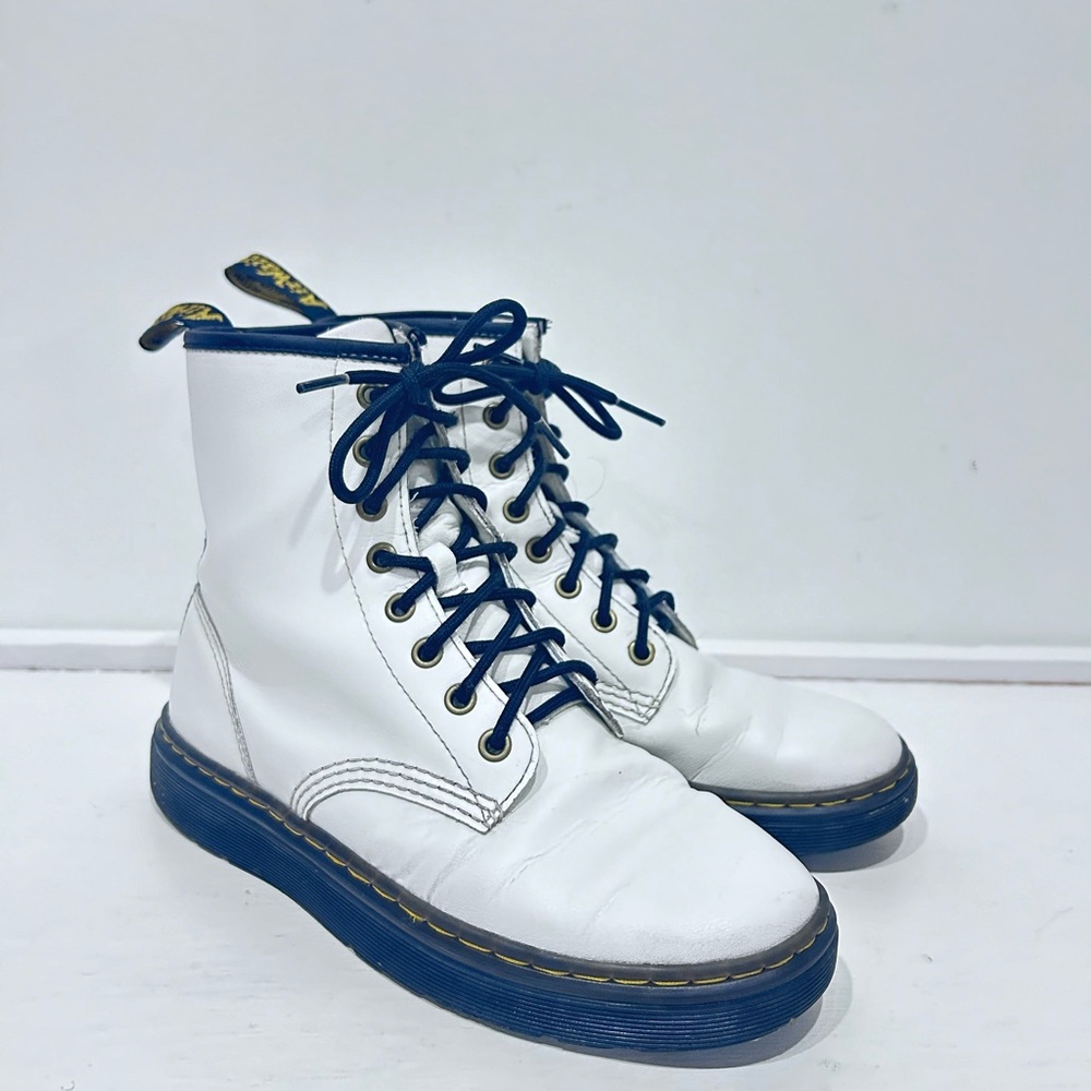 Dr.‎ Martens White Zavala T-Lamper Combat Boots Men 6 / Women 7